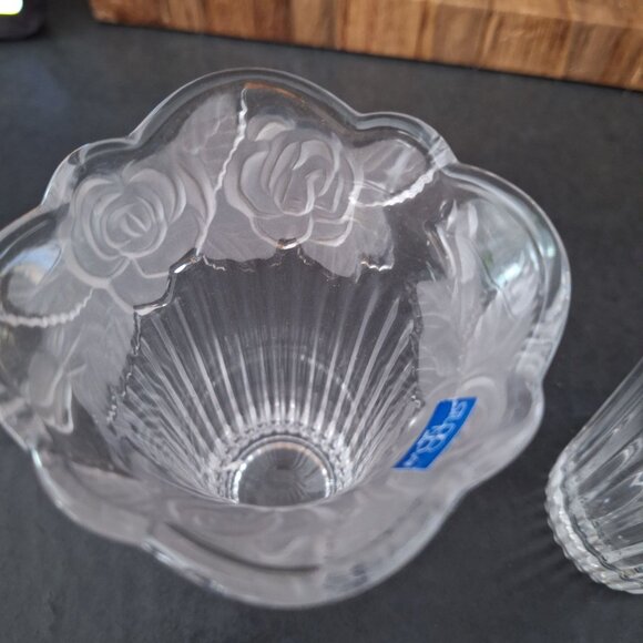 Studio Nova Japan Etched Crystal Pair Floral Vase Set Of 2 Matching Vintage - Picture 4 of 13